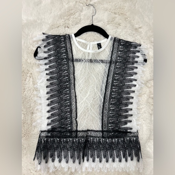 Beulah lace top - Picture 2 of 10